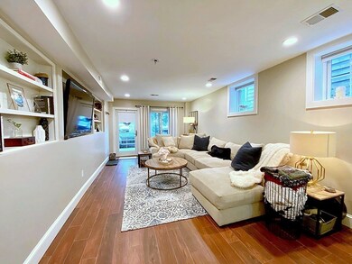 726 E 3rd St unit 1, Boston, MA 02127 - photo 4