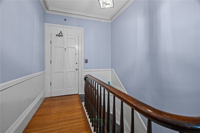 Upper level common space