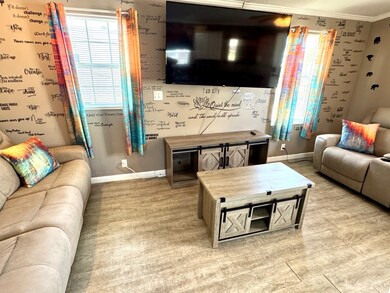 217 55th Avenue Terrace W, Bradenton, FL 34207 - photo 6