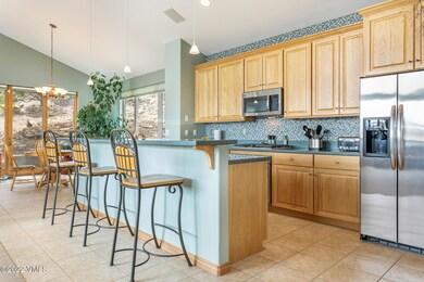 186 Deer Trail Ct MLS-24
