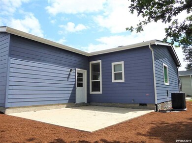 1410 Boardwalk Ave, Molalla, OR 97038 - photo 4