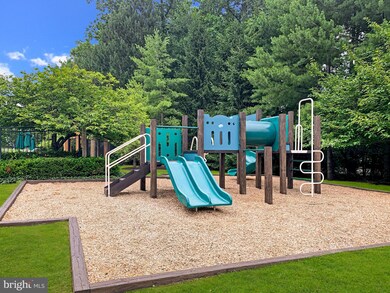 12705 Found Stone Rd unit 301, Germantown, MD 20876 - photo 6