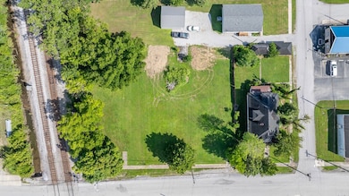 217 E Park St, Guthrie, KY 42234 - photo 2