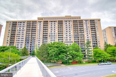 3709 S George Mason Dr unit 1615 EAST, Baileys Crossroads, VA 22041 - photo 3