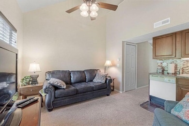 20220514201710945303000000-o