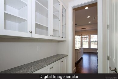 912 Millbrook Rd unit C, Charlotte, NC 28211 - photo 5