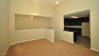 106Ventura_Dining