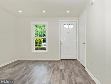 19 Strath Haven Ct, Montgomery Village, MD 20886 - photo 2