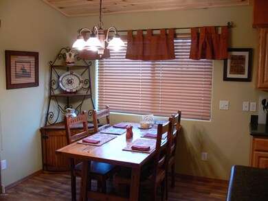 Round Up Dining.JPG