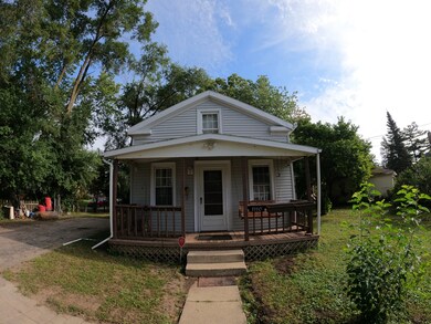 1110 Porter St, Waukegan, IL 60085 - photo 2