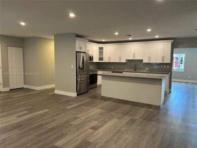 18351 SW 202nd St, Miami, FL 33187 - photo 7