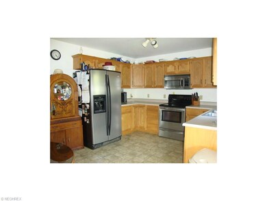 Nicely convenient kitchen with ample cupboard spac