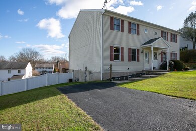 427 Grove Ave, Mohnton, PA 19540 - photo 2