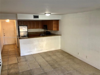 5201 Geneva Way unit 102, Doral, FL 33166 - photo 5