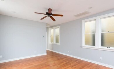 19 E Center St, Fayetteville, AR 72701 - photo 2