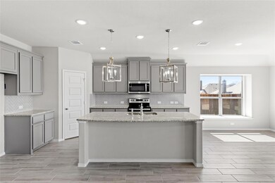 217 Magnolia Dr, Azle, TX 76020 - photo 5