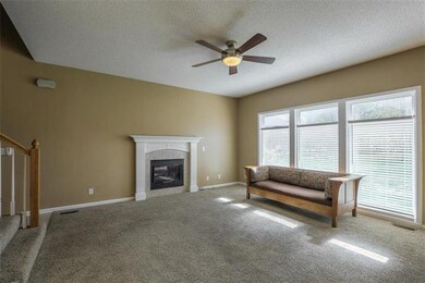 7335 Silverheel St, Shawnee, KS 66227 - photo 6