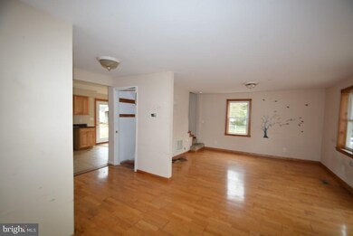 912 Central Ave, Sykesville, MD 21784 - photo 4