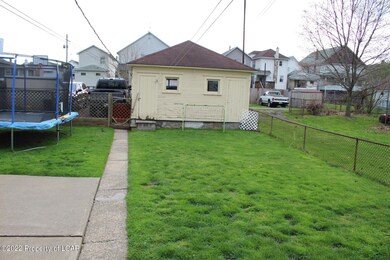 125 Phillips St, Nanticoke, PA 18634 - photo 2