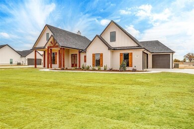 1035 Alex Dr, Springtown, TX 76082 - photo 3