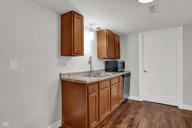 220 E Mulberry St, Morgantown, IN 46160 - photo 6