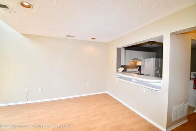 59 Madison Ct, Tinton Falls, NJ 07712 - photo 3