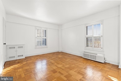 Gateway Georgetown Condos unit 214, Washington, DC 20007 - photo 7