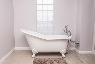 5215 Moore Loop, Crestview, FL 32536 - photo 7