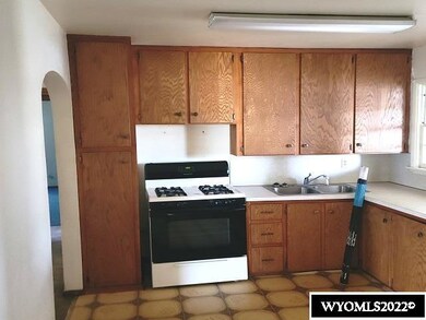 1205 E 28th Ave unit East K, Torrington, WY 82240 - photo 7