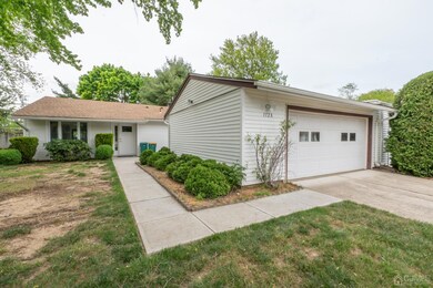 112 Indigo Plaza, Monroe Township, NJ 08831 - photo 2