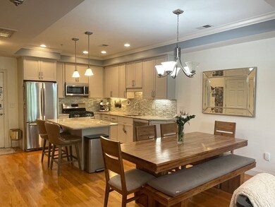 345 Belgrade Ave unit 9, Roslindale, MA 02131 - photo 2