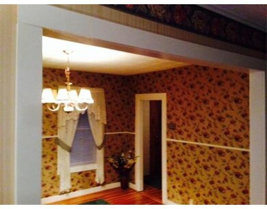 5 Agawam St, Worcester, MA 01603 - photo 2