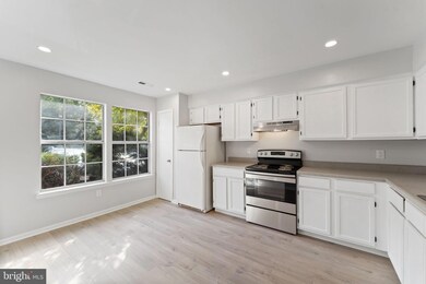 203 Wind Ridge Dr, Stafford, VA 22554 - photo 3