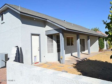 023-257997-back-left-1