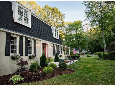 28 Aurora Dr, Cumberland, RI 02864 - photo 2