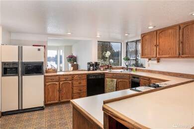 7101 Lake Ballinger Way, Edmonds, WA 98026 - photo 6