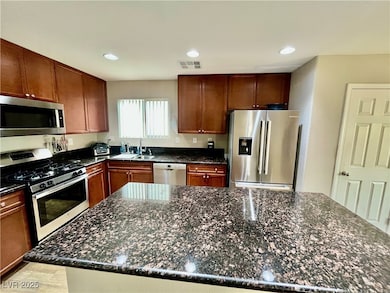 7265 Sterling Rock Ave, Las Vegas, NV 89178 - photo 6