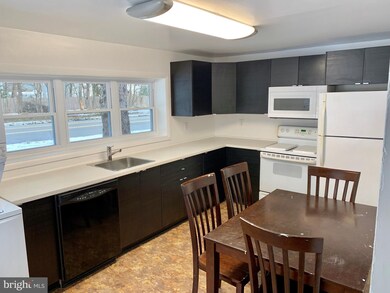 289 Creek Rd, Mount Laurel, NJ 08054 - photo 2