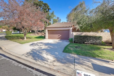 2032 David Dr, Escondido, CA 92026 - photo 3