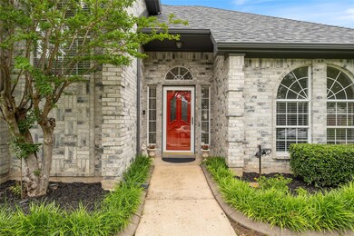 6105 Hawkeye Rd, Rowlett, TX 75089 - photo 2