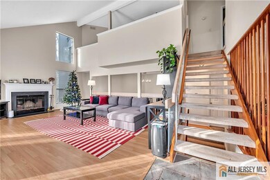 12 Hackberry Ct unit 2, Monmouth Junction, NJ 08852 - photo 3