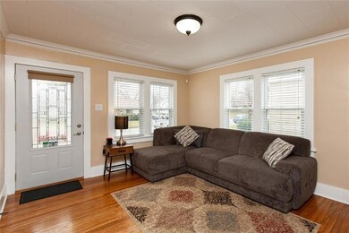 3938 13th St, Des Moines, IA 50313 - photo 2