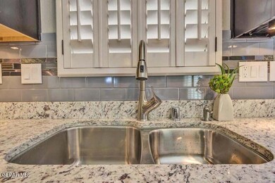 13668 Baja Vista Ct, Horizon City, TX 79928 - photo 3