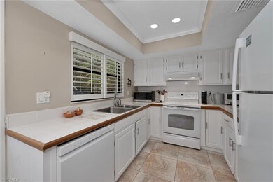 Bright and fully equipped with Newer Dishwasher