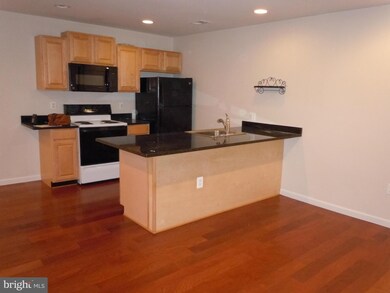 9311 Woodlea Ct unit 9311, Manassas, VA 20110 - photo 2