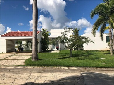 153 Calle Alcanfor, Gurabo, PR 00778 - photo 2