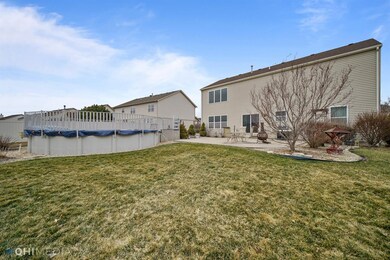 1320 Flagstone Dr, Dyer, IN 46311 - photo 3