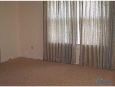 2528 Lima Ave, Toledo, OH 43613 - photo 3