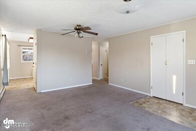 04-Living Room_ELI08673