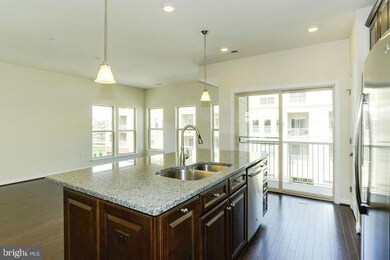 5555 Seabrook Rd, Lanham, MD 20706 - photo 7